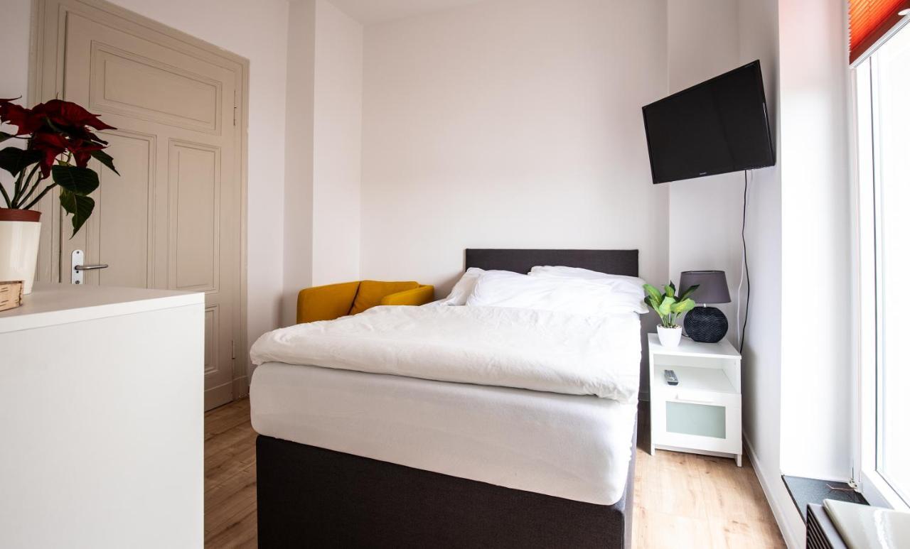 Moderne Wohnung In Der Innenstadt Von バート・エーンハウゼン エクステリア 写真