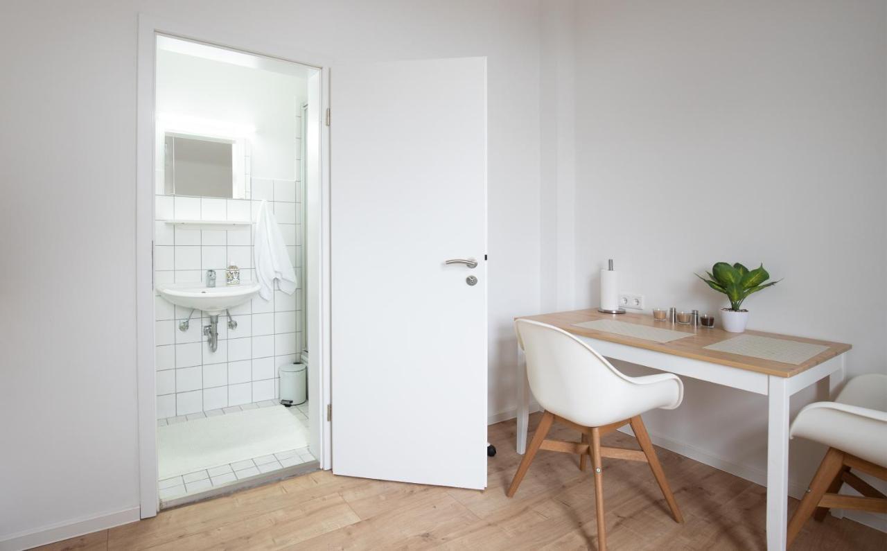 Moderne Wohnung In Der Innenstadt Von バート・エーンハウゼン エクステリア 写真