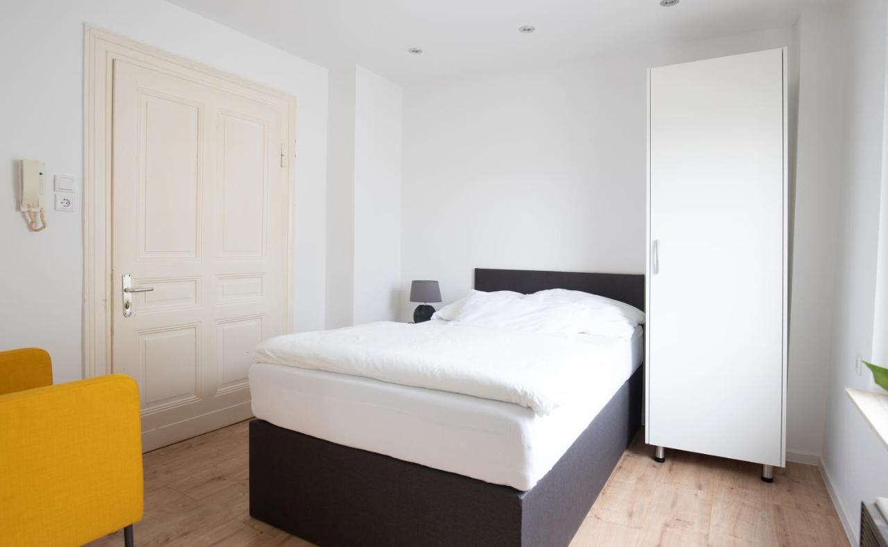 Moderne Wohnung In Der Innenstadt Von バート・エーンハウゼン エクステリア 写真