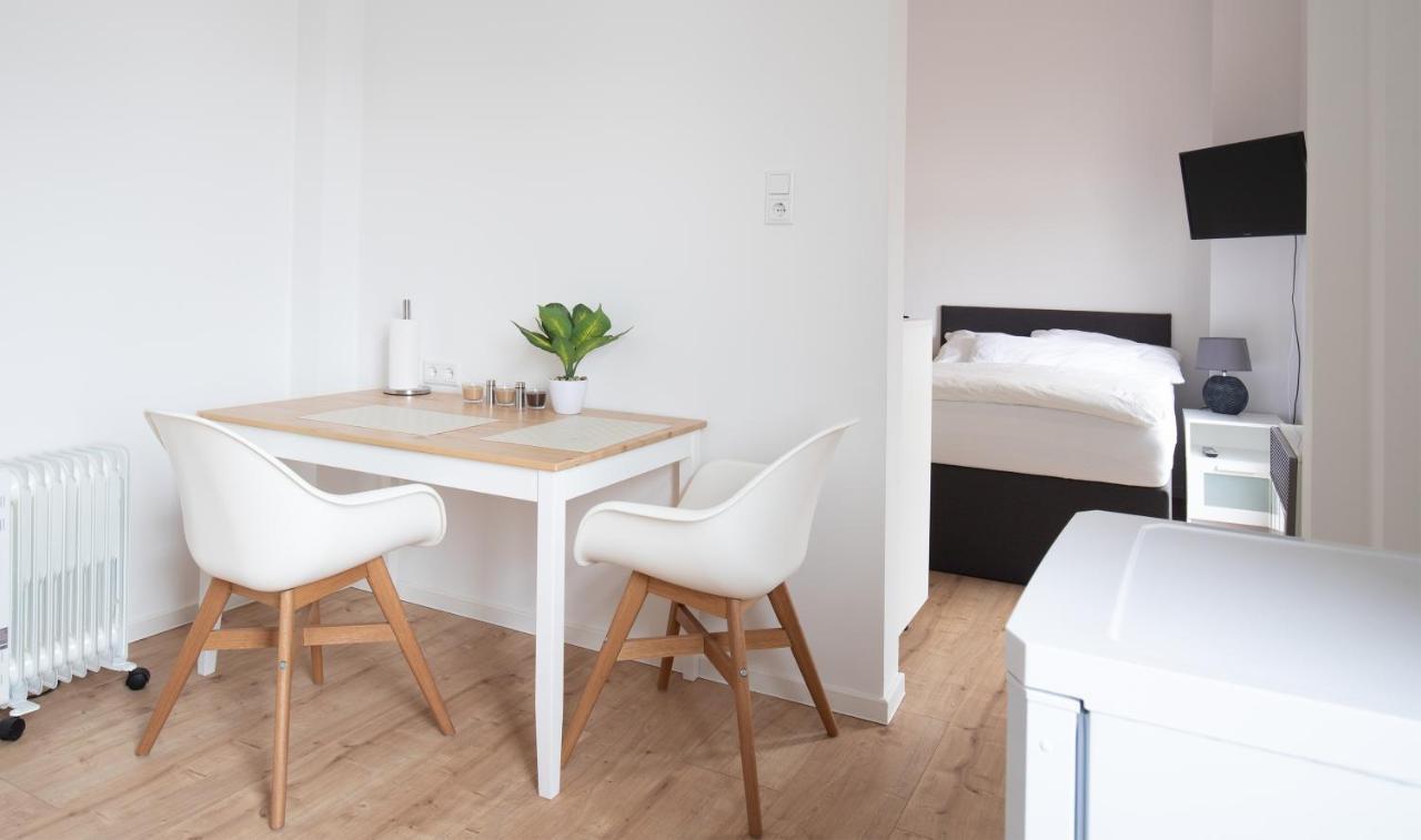 Moderne Wohnung In Der Innenstadt Von バート・エーンハウゼン エクステリア 写真