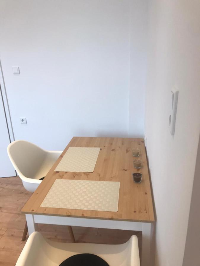 Moderne Wohnung In Der Innenstadt Von バート・エーンハウゼン エクステリア 写真