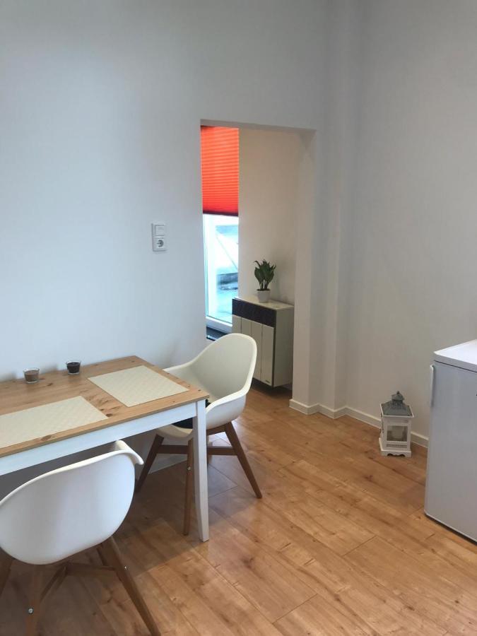 Moderne Wohnung In Der Innenstadt Von バート・エーンハウゼン エクステリア 写真