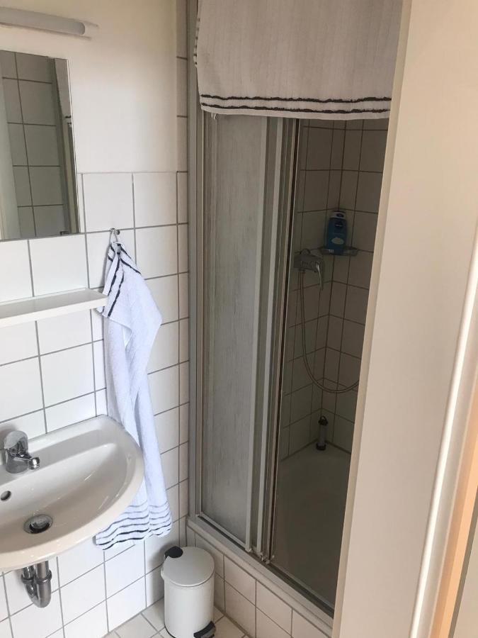 Moderne Wohnung In Der Innenstadt Von バート・エーンハウゼン エクステリア 写真
